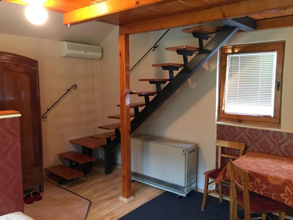 S' Centro - Park Apartments Kraljevo Bagian luar foto